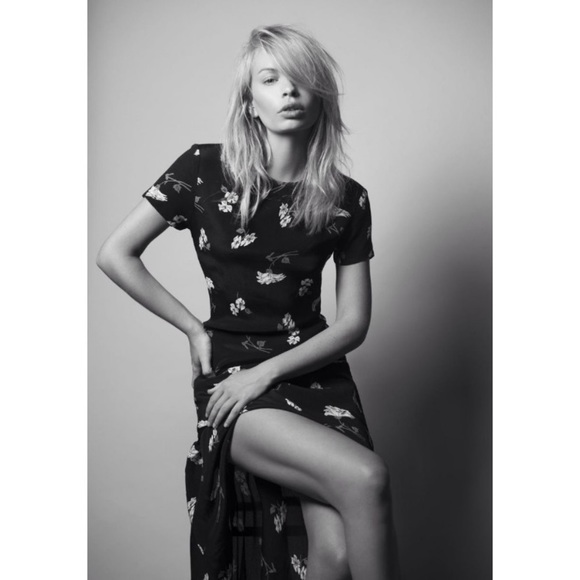 🌹SOLD🌹 REFORMATION Black Floral - Picture 2 of 6